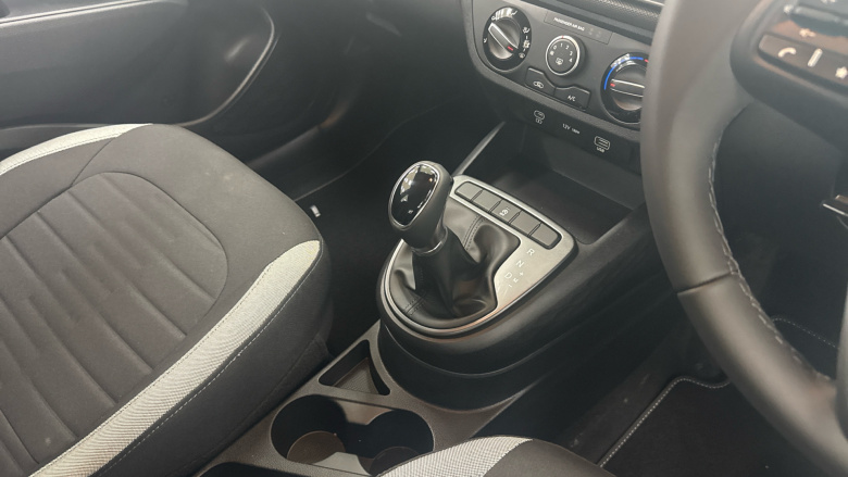 Hyundai i10 1.0 [63] Advance 5dr Auto [Nav] Petrol Hatchback